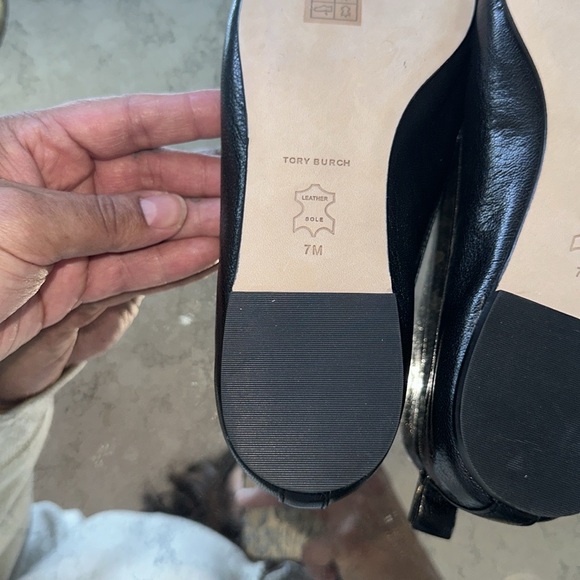 Tory Burch Eleanor Ballet Flat - Picture 10 of 10